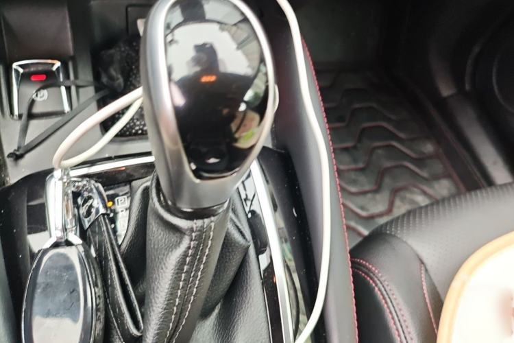 Used Nissan Qashqai 2022 2.0L CVT XV Premier Luxury Edition Gear Lever