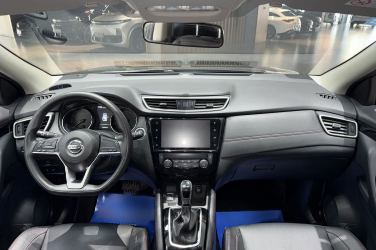 Used Nissan Qashqai 2022 2.0L CVT XV Smart Enjoyment Version Interior 1