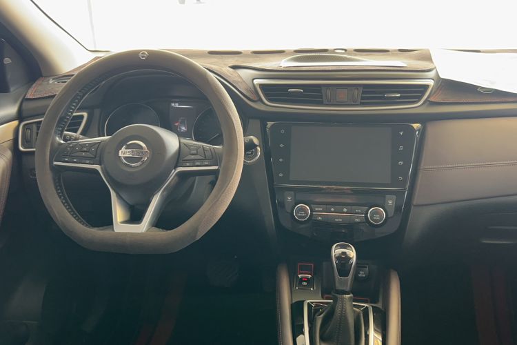 Used Nissan Qashqai 2022 2.0L CVT XV Premier Luxury Edition Interior 2