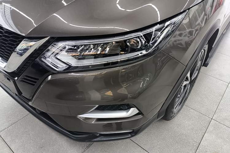 Used Nissan Qashqai 2022 2.0L CVT XV Premier Luxury Edition Left Front Headlight