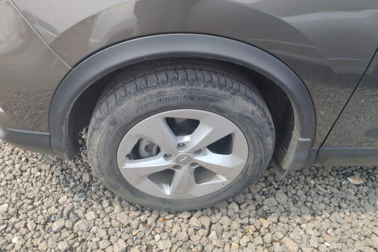 Used Nissan Qashqai 2022 2.0L CVT XV Smart Enjoyment Version Left Front Wheel Hub