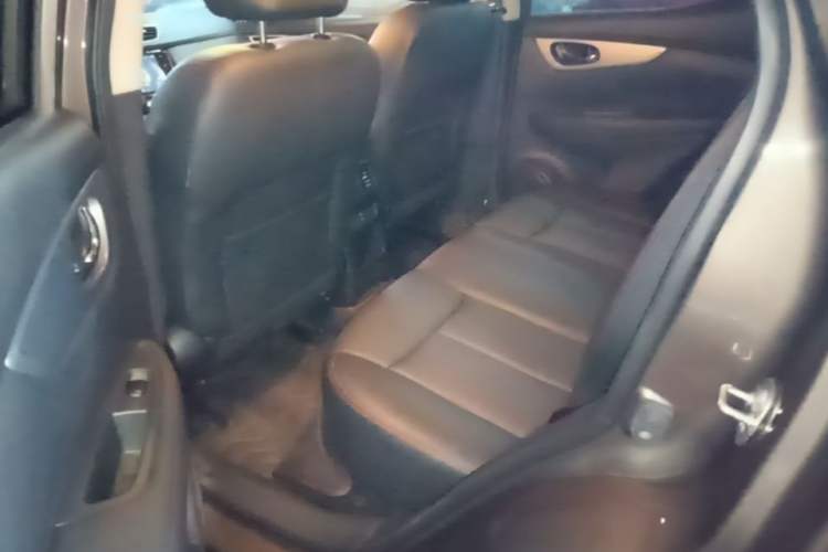 Used Nissan Qashqai 2022 2.0L CVT XV Premier Luxury Edition Left Rear Seat