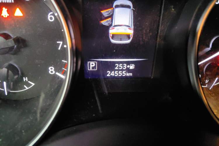 Used Nissan Qashqai 2022 2.0L CVT XV Smart Enjoyment Version Odometer Close Up