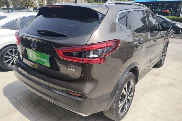 Used Nissan Qashqai 2022 2.0L CVT XV Premier Luxury Edition Rear Right 45 Deg