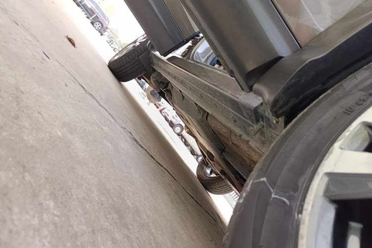 Used Nissan Qashqai 2022 2.0L CVT XV Premier Luxury Edition Right Side Sill