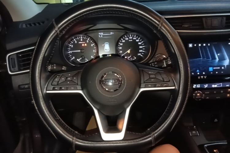 Used Nissan Qashqai 2022 2.0L CVT XV Premier Luxury Edition Steering Wheel