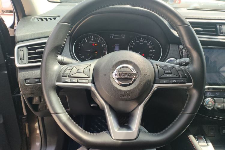 Used Nissan Qashqai 2022 2.0L CVT XV Premier Luxury Edition Steering Wheel