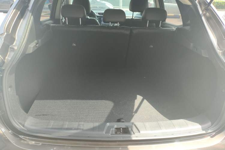 Used Nissan Qashqai 2022 2.0L CVT XV Premier Luxury Edition Trunk