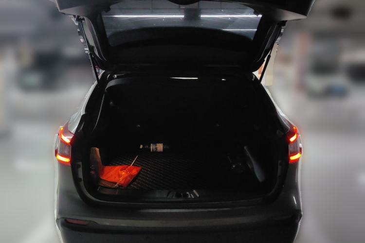Used Nissan Qashqai 2022 2.0L CVT XV Smart Enjoyment Version Trunk