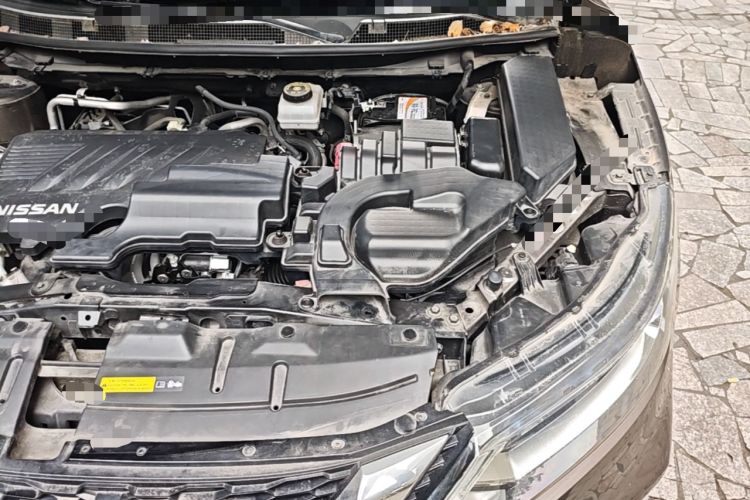 Used Nissan Qashqai 2022 2.0L CVT XV Premier Luxury Edition Engine Bay Left