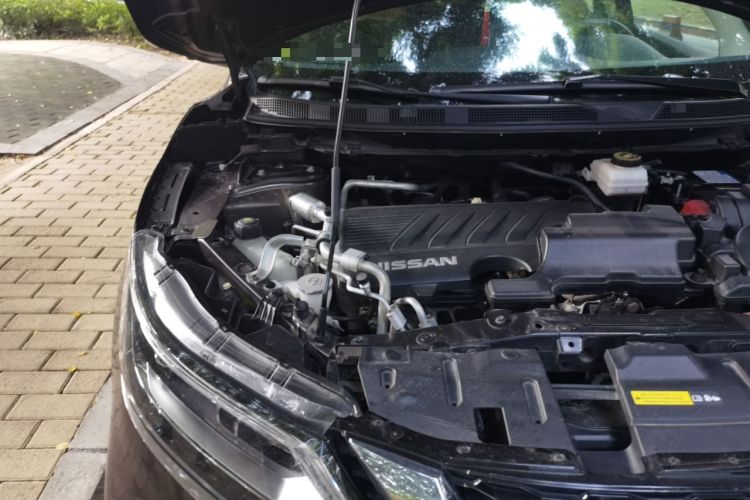 Used Nissan Qashqai 2022 2.0L CVT XV Premier Luxury Edition Engine Bay Right