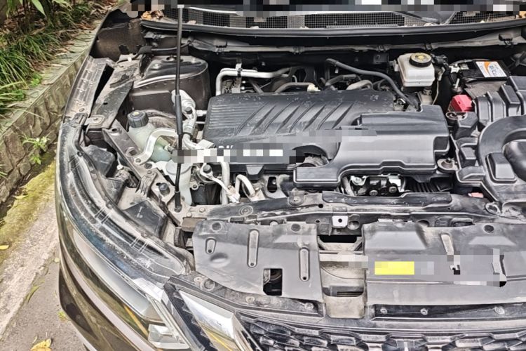 Used Nissan Qashqai 2022 2.0L CVT XV Premier Luxury Edition Engine Bay Right