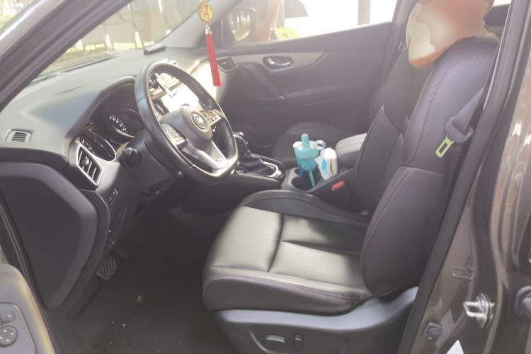 Used Nissan Qashqai 2022 2.0L CVT XV Premier Luxury Edition Left Front Seat