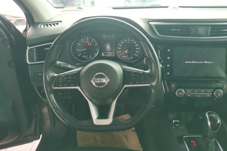 Used Nissan Qashqai 2022 2.0L CVT XV Premier Luxury Edition Steering Wheel