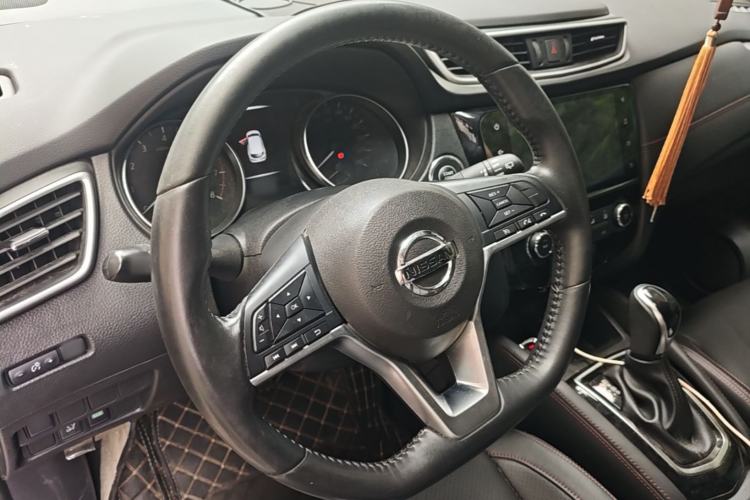 Used Nissan Qashqai 2022 2.0L CVT XV Premier Luxury Edition Steering Wheel
