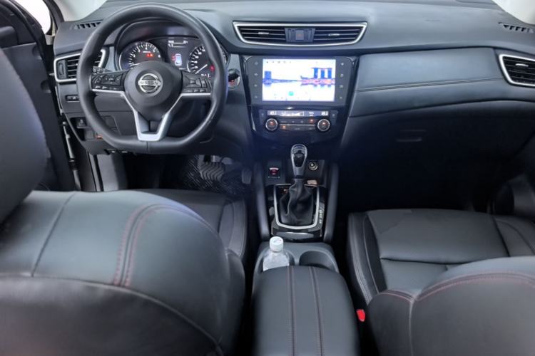 Used Nissan Qashqai 2022 2.0L CVT XV Premier Luxury Edition Center Console