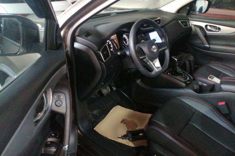Used Nissan Qashqai 2022 2.0L CVT XV Premier Luxury Edition Driver Seat