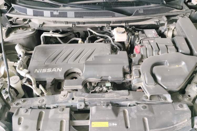 Used Nissan Qashqai 2022 2.0L CVT XV Premier Luxury Edition Engine Bay