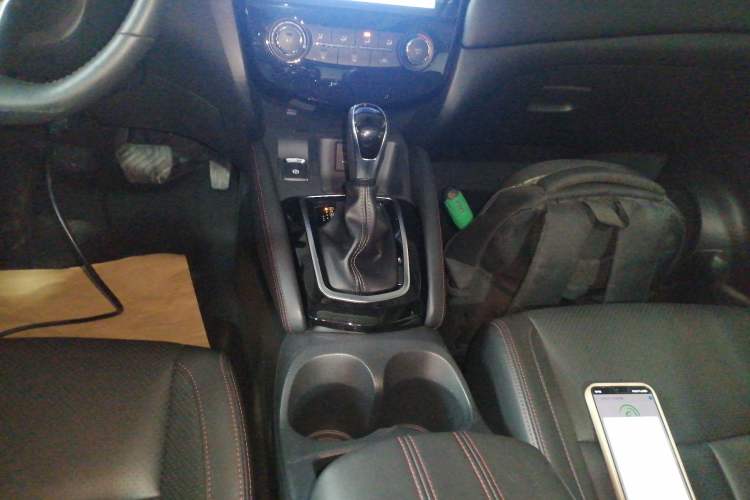 Used Nissan Qashqai 2022 2.0L CVT XV Premier Luxury Edition Gear Lever