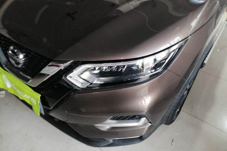 Used Nissan Qashqai 2022 2.0L CVT XV Premier Luxury Edition Left Front Headlight