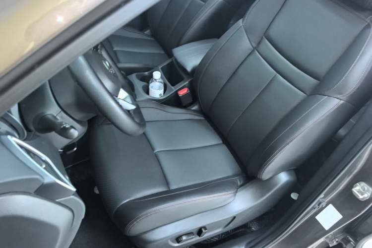 Used Nissan Qashqai 2022 2.0L CVT XV Premier Luxury Edition Left Front Seat