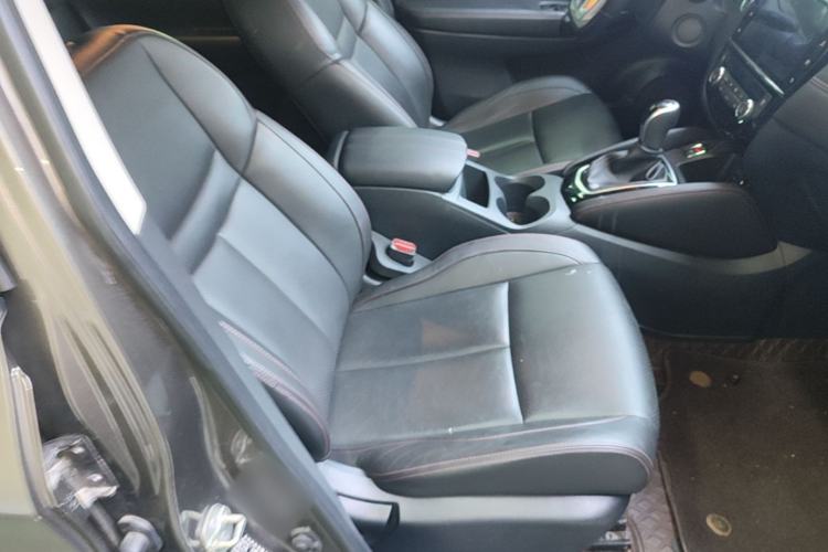 Used Nissan Qashqai 2022 2.0L CVT XV Premier Luxury Edition Right Front Seat