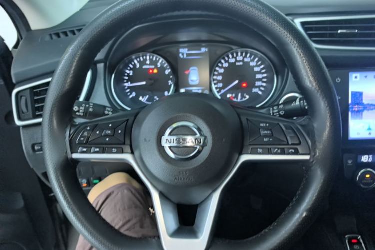 Used Nissan Qashqai 2022 2.0L CVT XV Premier Luxury Edition Steering Wheel