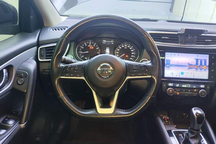 Used Nissan Qashqai 2022 2.0L CVT XV Premier Luxury Edition Steering Wheel