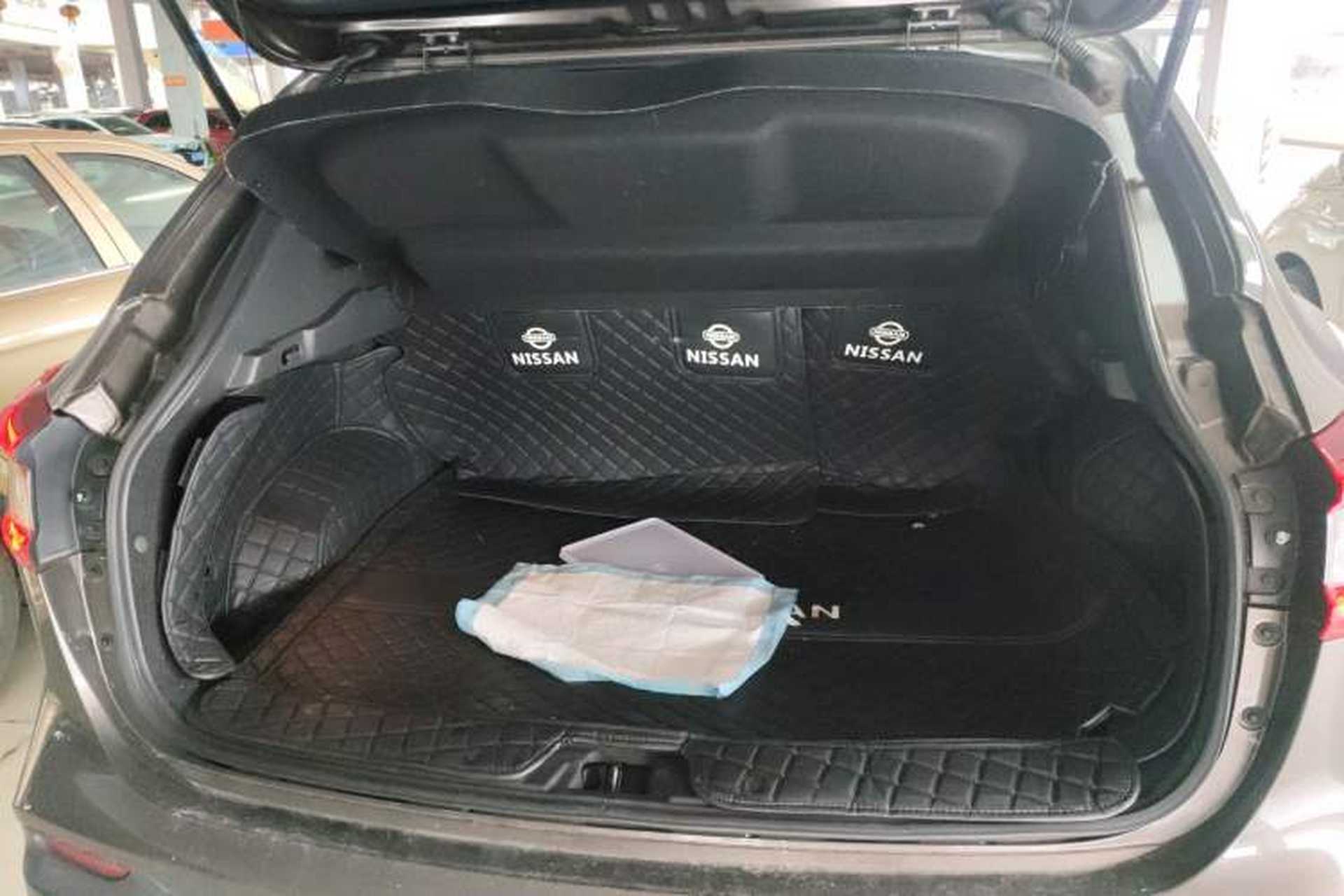 Used Nissan Qashqai 2022 2.0L CVT XV Premier Luxury Edition Trunk