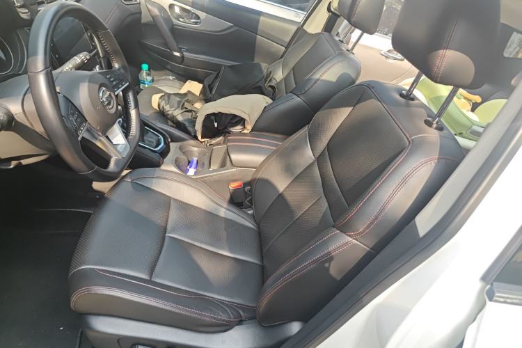 Used Nissan Qashqai 2022 2.0L CVT XV Premier Luxury Edition Left Front Seat