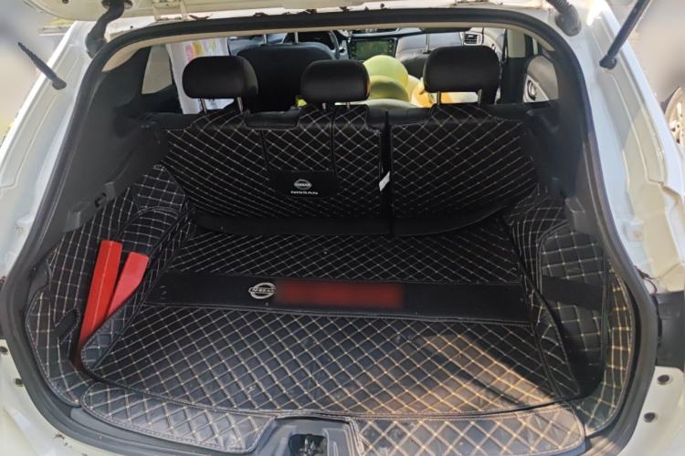 Used Nissan Qashqai 2022 2.0L CVT XV Premier Luxury Edition Trunk