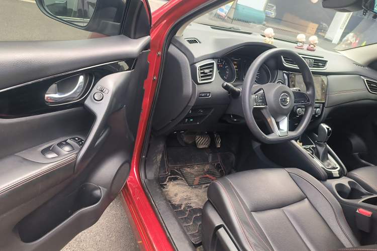 Used Nissan Qashqai 2022 2.0L CVT XV Smart Enjoyment Version Driver Seat