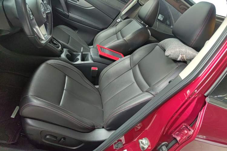 Used Nissan Qashqai 2022 2.0L CVT XV Premier Luxury Edition Left Front Seat