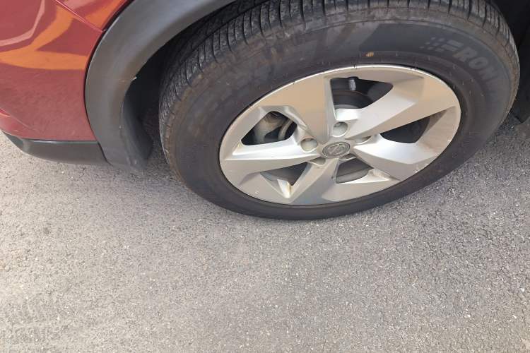 Used Nissan Qashqai 2022 2.0L CVT XV Smart Enjoyment Version Left Front Wheel Hub