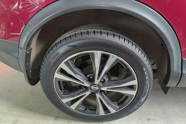 Used Nissan Qashqai 2022 2.0L CVT XV Premier Luxury Edition Right Rear Wheel Hub