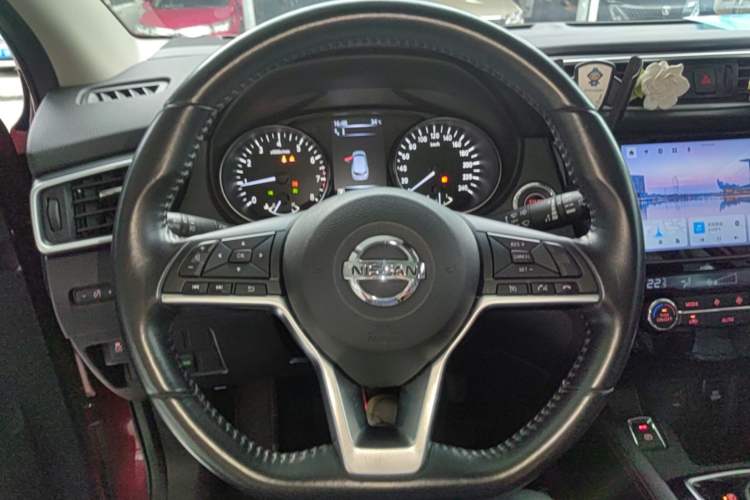 Used Nissan Qashqai 2022 2.0L CVT XV Premier Luxury Edition Steering Wheel