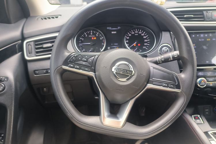 Used Nissan Qashqai 2022 2.0L CVT XV Smart Enjoyment Version Steering Wheel