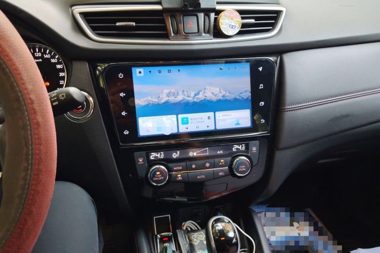 Used Nissan Qashqai 2022 2.0L CVT XV Premier Luxury Edition Audio And AC Panel