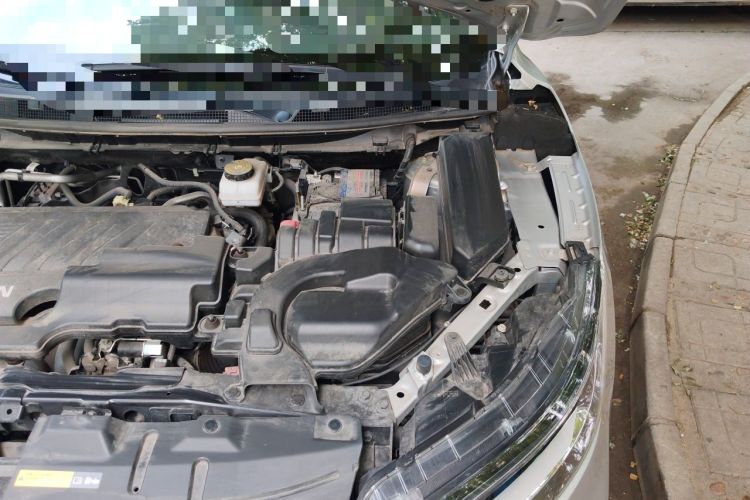 Used Nissan Qashqai 2022 2.0L CVT XV Premier Luxury Edition Engine Bay Left