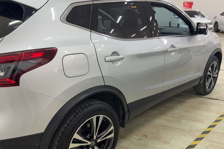 Used Nissan Qashqai 2022 2.0L CVT XV Premier Luxury Edition Exterior 3