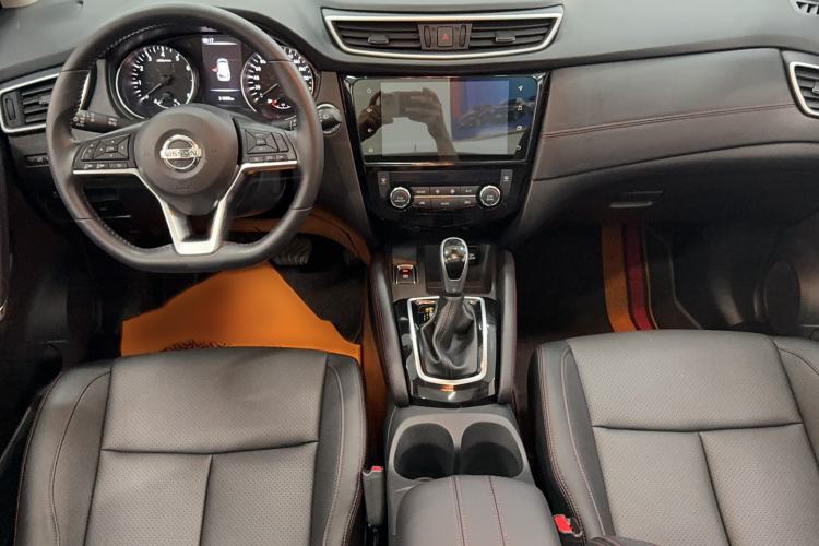 Used Nissan Qashqai 2022 2.0L CVT XV Premier Luxury Edition Interior 3