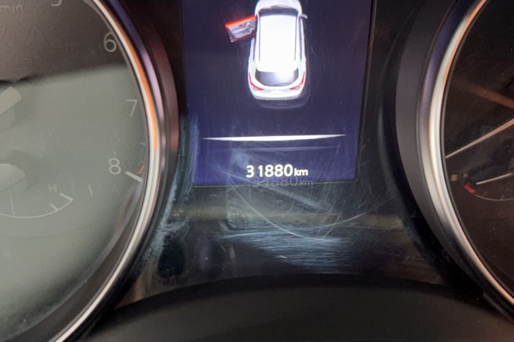 Used Nissan Qashqai 2022 2.0L CVT XV Premier Luxury Edition Odometer Close Up