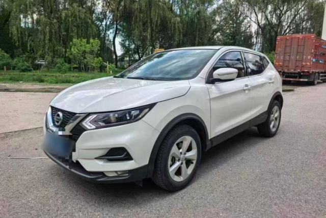 Ojetý Nissan Qashqai 2022 2.0L CVT XV Smart Enjoyment Version