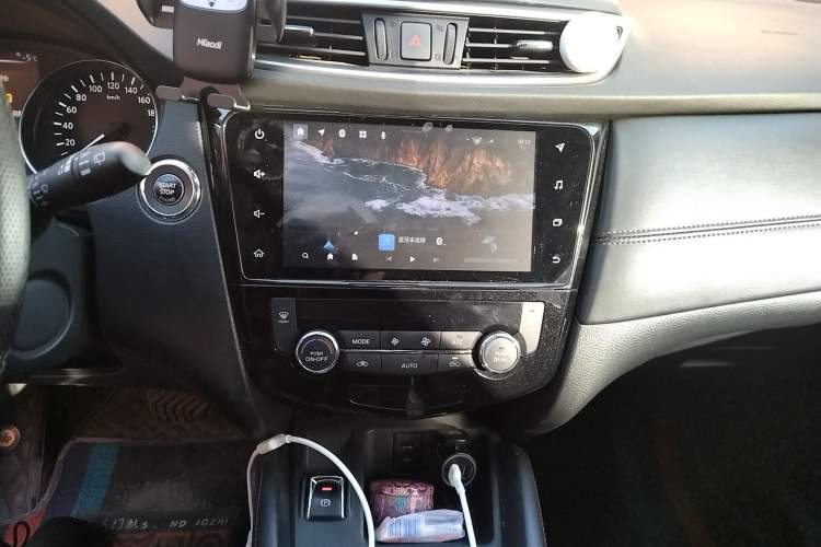 Used Nissan Qashqai 2022 2.0L CVT XV Smart Enjoyment Version Audio And AC Panel