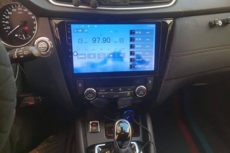 Used Nissan Qashqai 2022 2.0L CVT XV Smart Enjoyment Version Audio And AC Panel