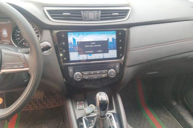 Used Nissan Qashqai 2022 2.0L CVT XV Smart Enjoyment Version Audio And AC Panel