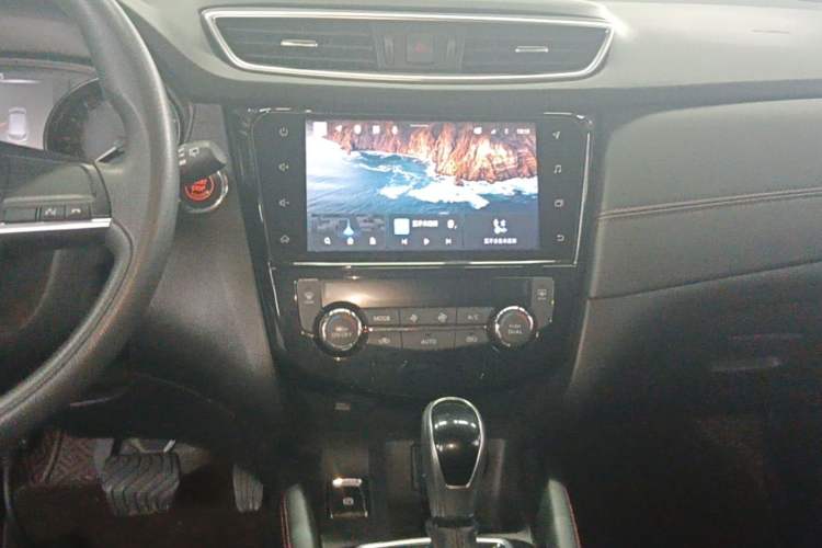 Used Nissan Qashqai 2022 2.0L CVT XV Smart Enjoyment Version Audio And AC Panel