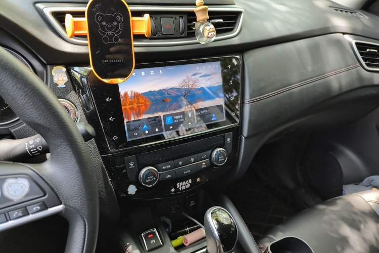 Used Nissan Qashqai 2022 2.0L CVT XV Smart Enjoyment Version Audio And AC Panel