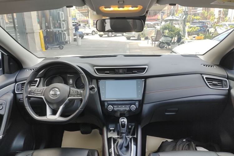 Used Nissan Qashqai 2022 2.0L CVT XV Premier Luxury Edition Center Console