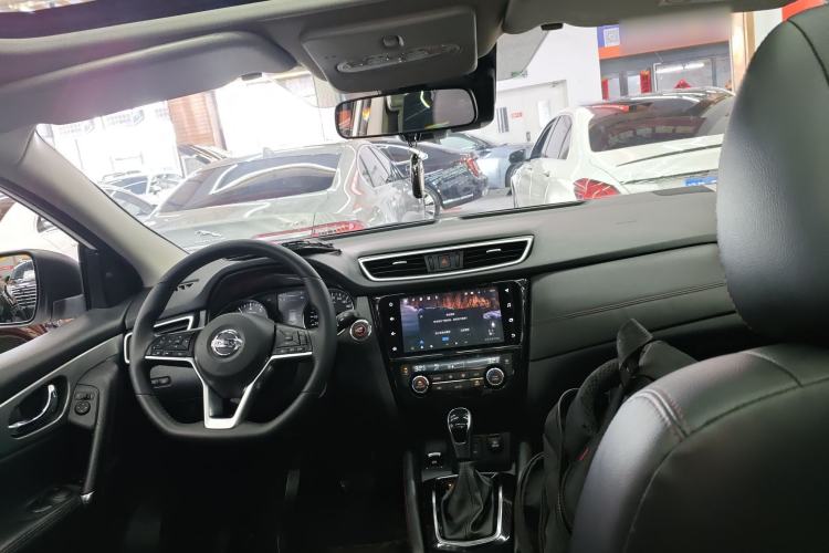 Used Nissan Qashqai 2022 2.0L CVT XV Premier Luxury Edition Center Console